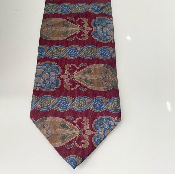 Vintage Geoffrey Beene Silk Tie Art Deco Pattern in Burgundy, Tan + Blue - Picture 1 of 4